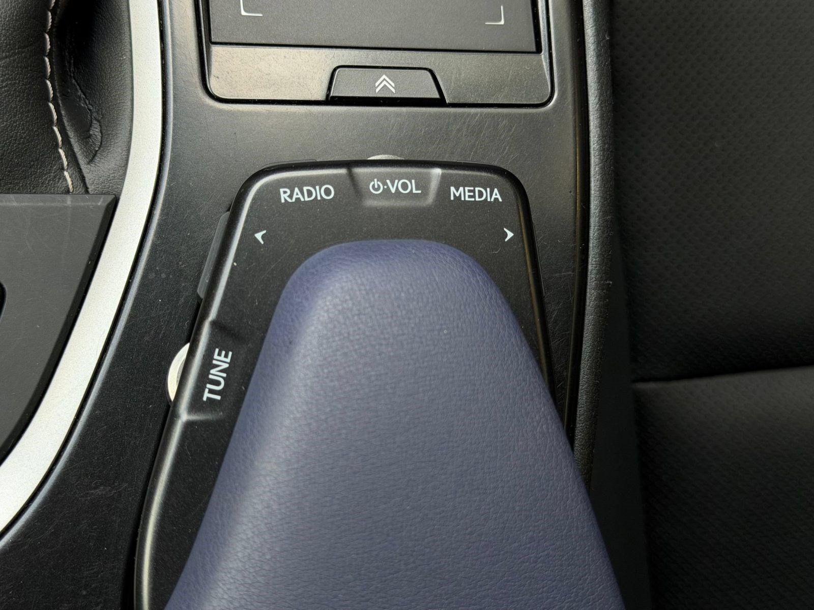 Certified 2021 Lexus UX 250h w/ Premium Package AWD/4WD image 28