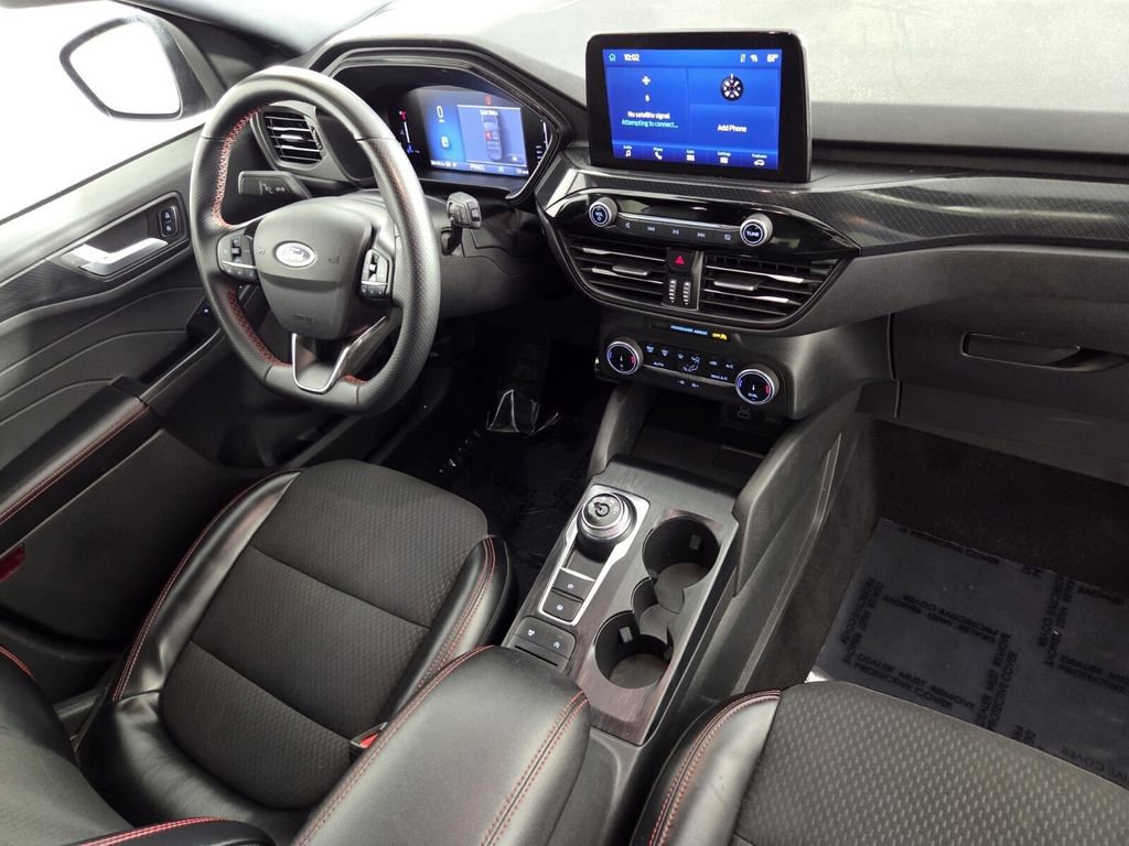Used 2024 Ford Escape ST-Line image 28