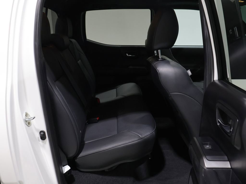 Certified 2023 Toyota Tacoma TRD Off-Road w/ TRD Premium Off Road Package image 14