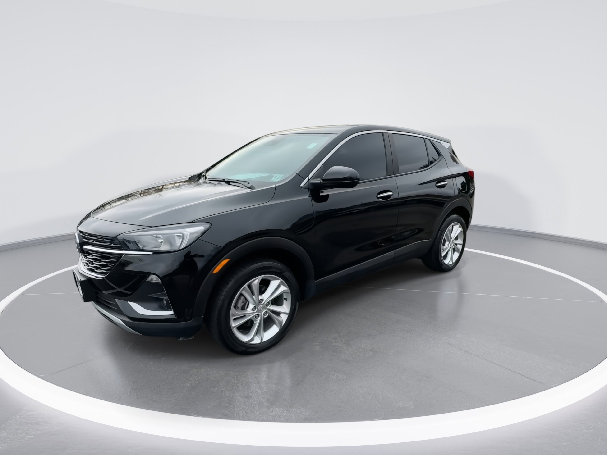 Used 2023 Buick Encore GX Preferred w/ Cold Weather Comfort Package image 4