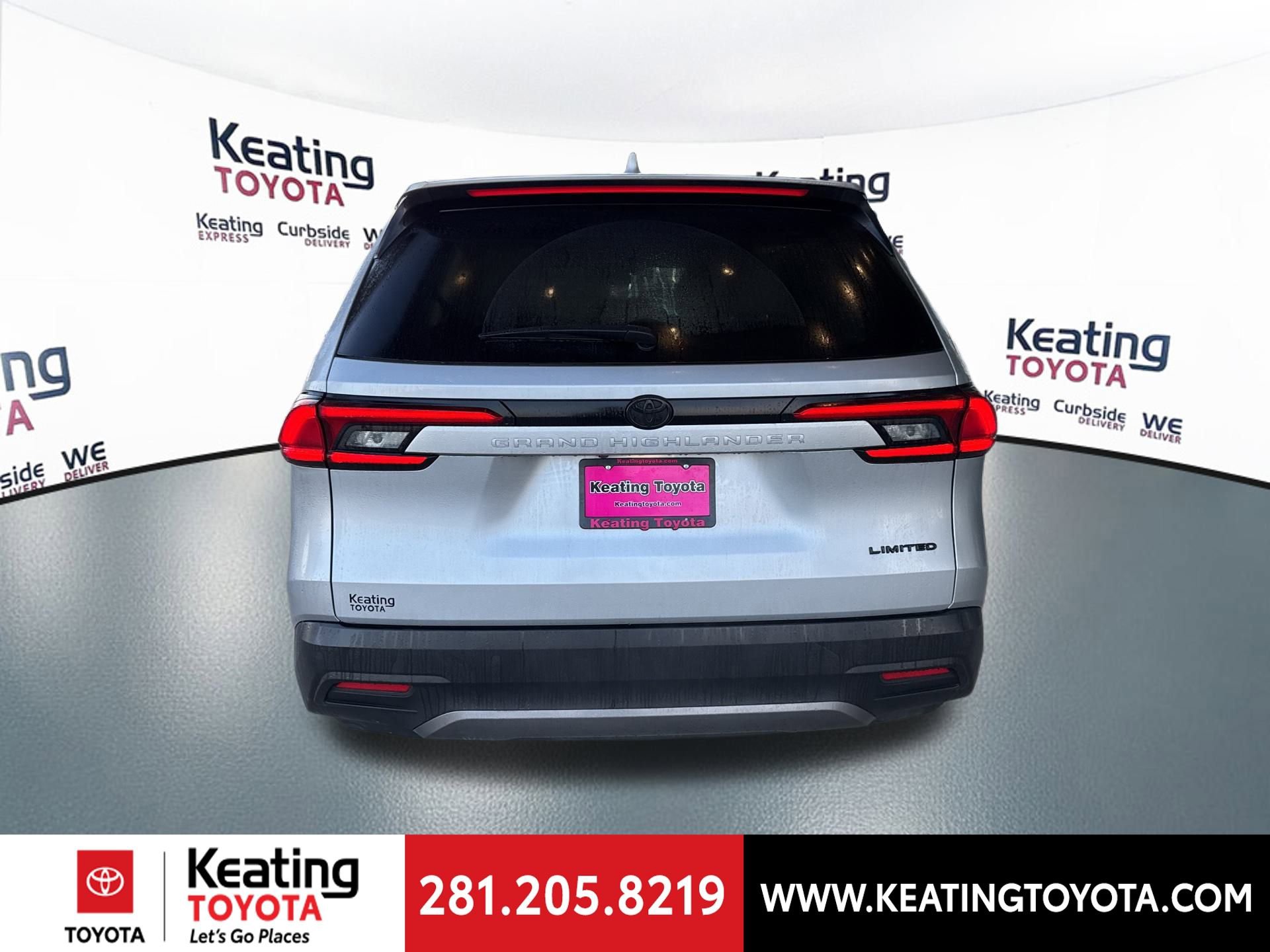 Used 2024 Toyota Grand Highlander Limited image 6