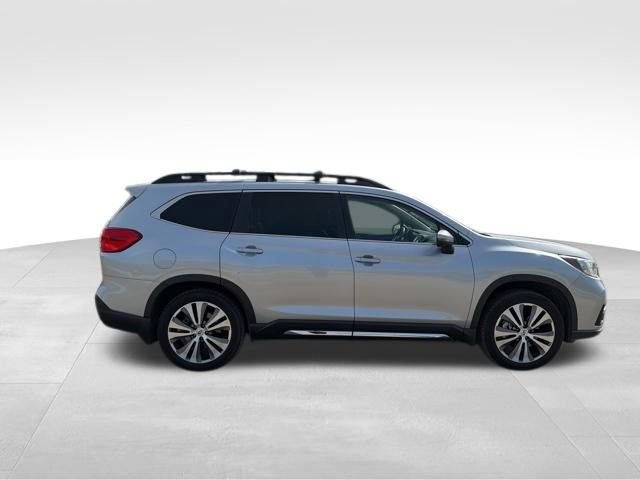 Used 2022 Subaru Ascent Limited w/ Technology Package AWD/4WD image 2