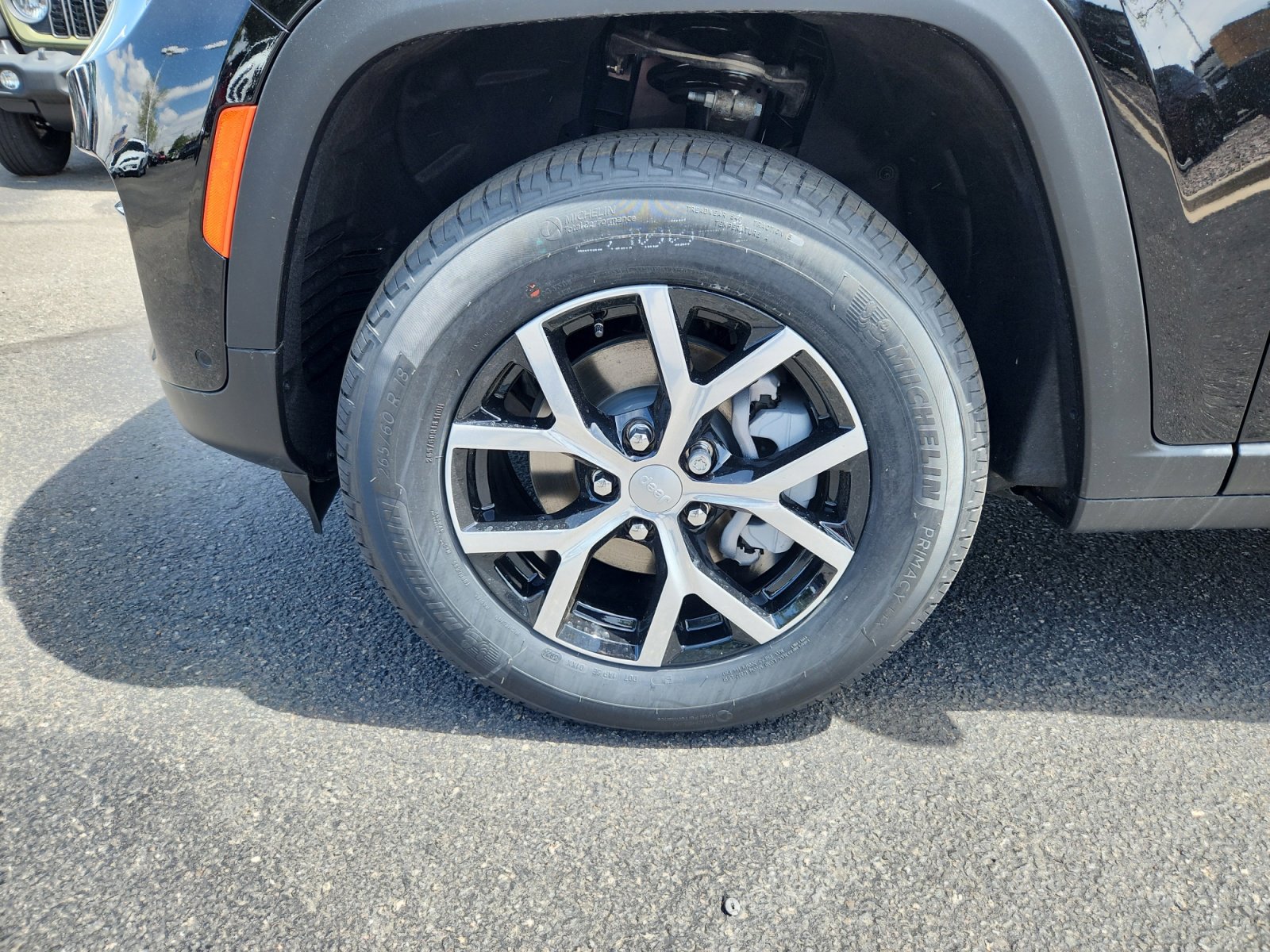 New 2025 Jeep Grand Cherokee Limited w/ Luxury Tech Group II image 26