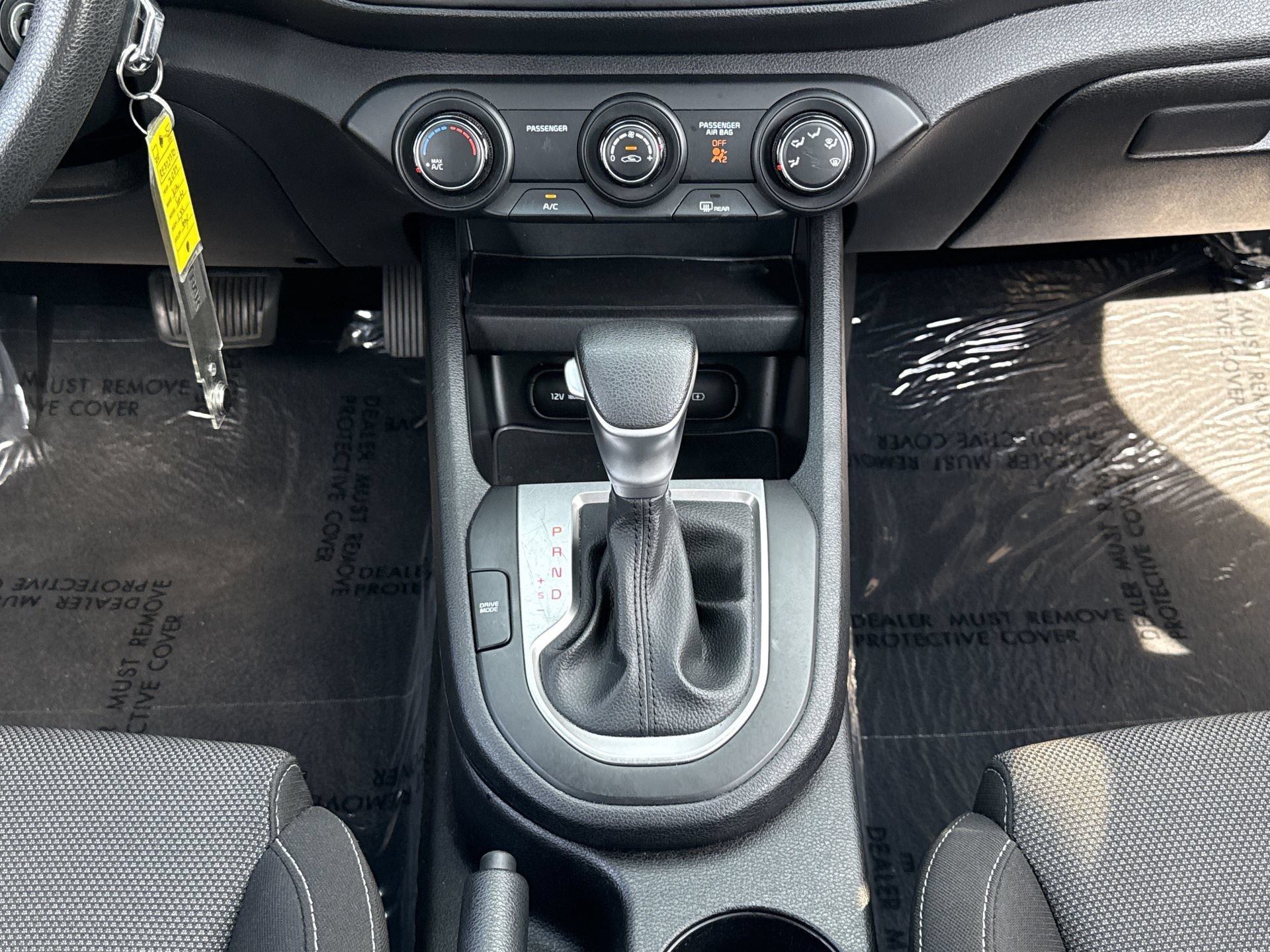 Used 2024 Kia Forte LXS FWD image 10