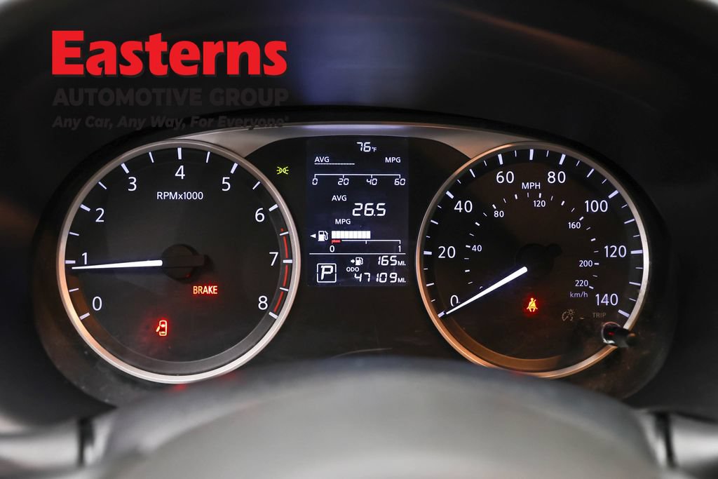 Used 2024 Nissan Kicks S FWD image 17