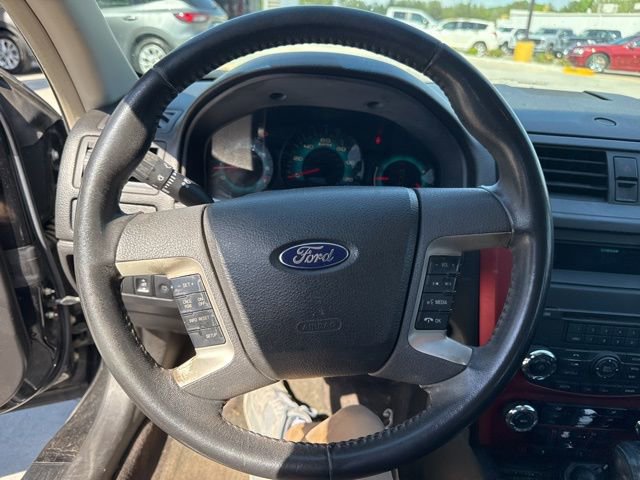 Used 2010 Ford Fusion Sport FWD image 19