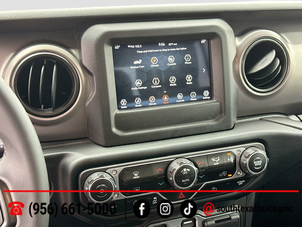 Used 2023 Jeep Gladiator Sport AWD/4WD image 13
