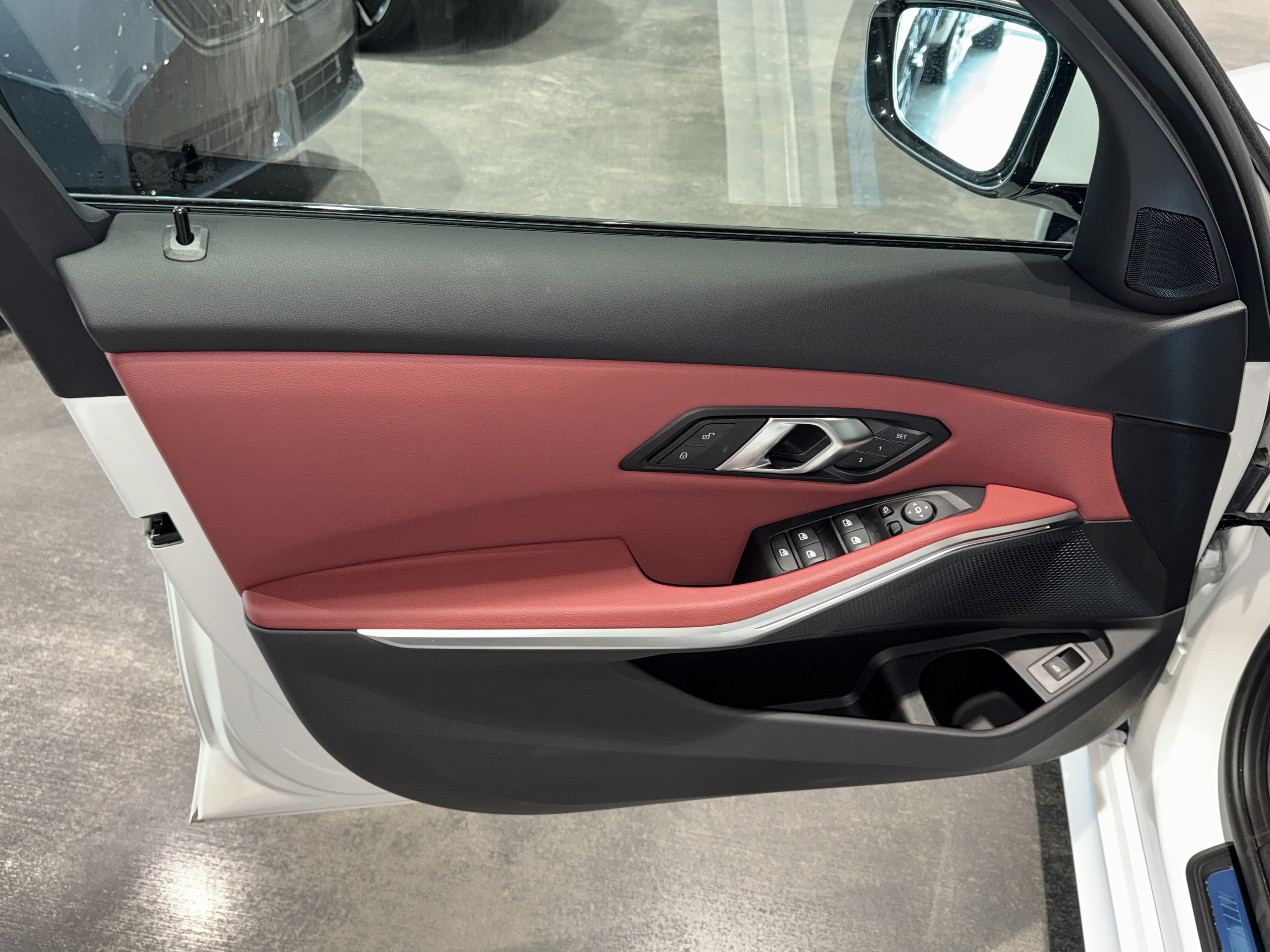 New 2026 BMW 330i Sedan RWD image 13