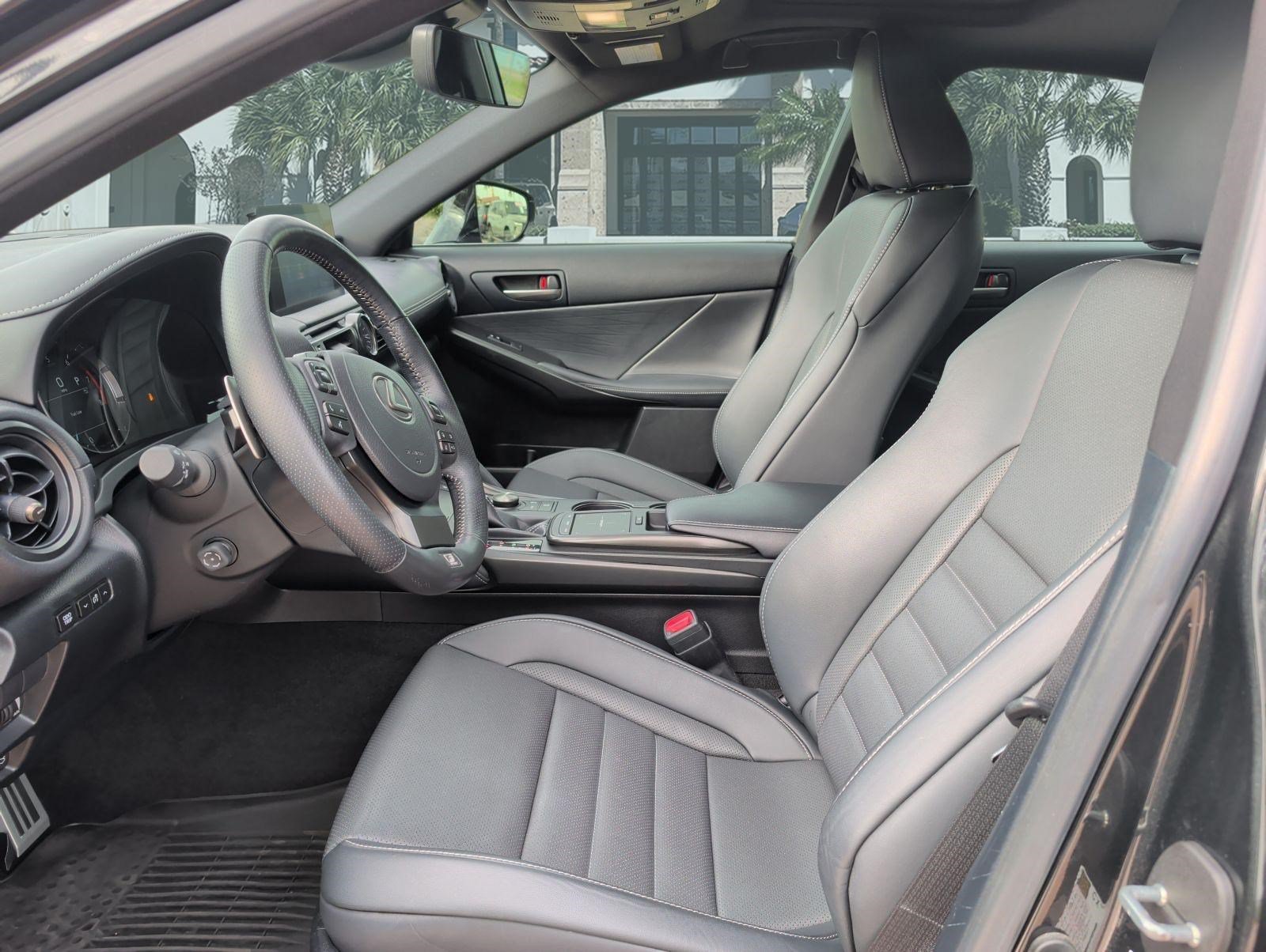 Used 2024 Lexus IS 350 F Sport w/ Memory Package RWD image 11