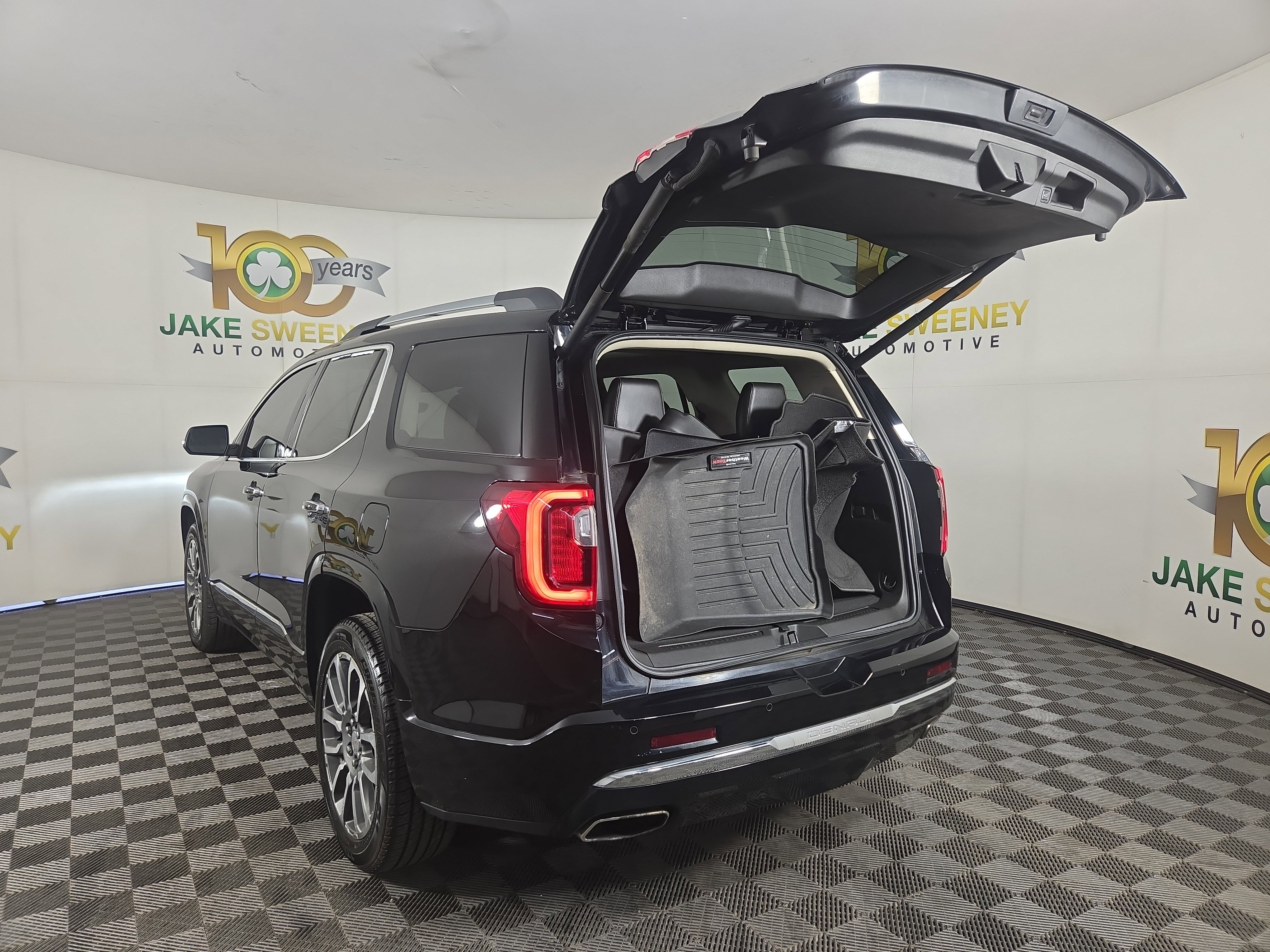 Certified 2021 GMC Acadia Denali w/ Denali Ultimate Package AWD/4WD image 34
