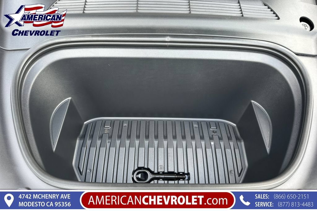 Used 2025 Tesla Model Y Long Range RWD image 25