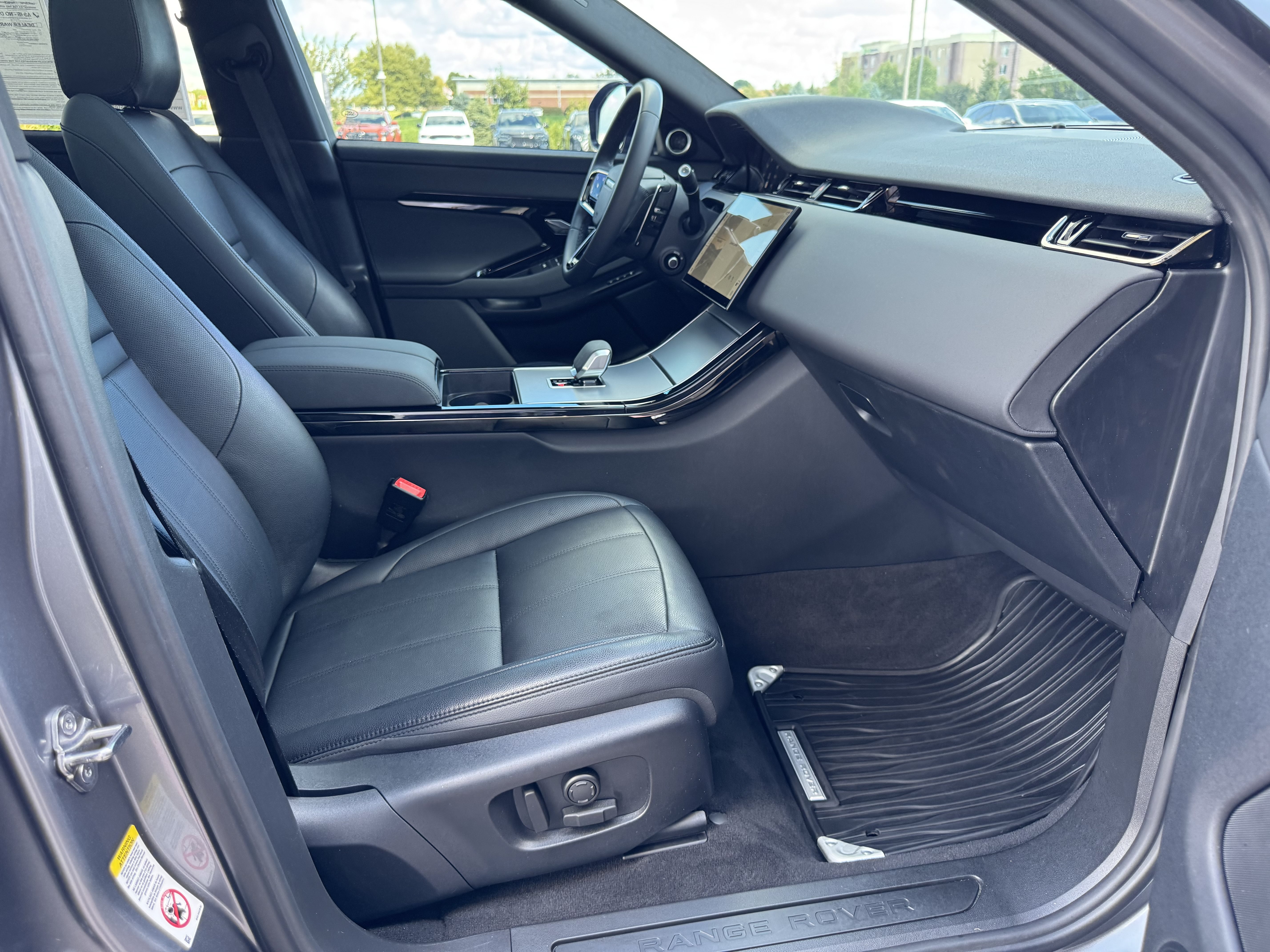 Certified 2024 Land Rover Range Rover Evoque S AWD/4WD image 3