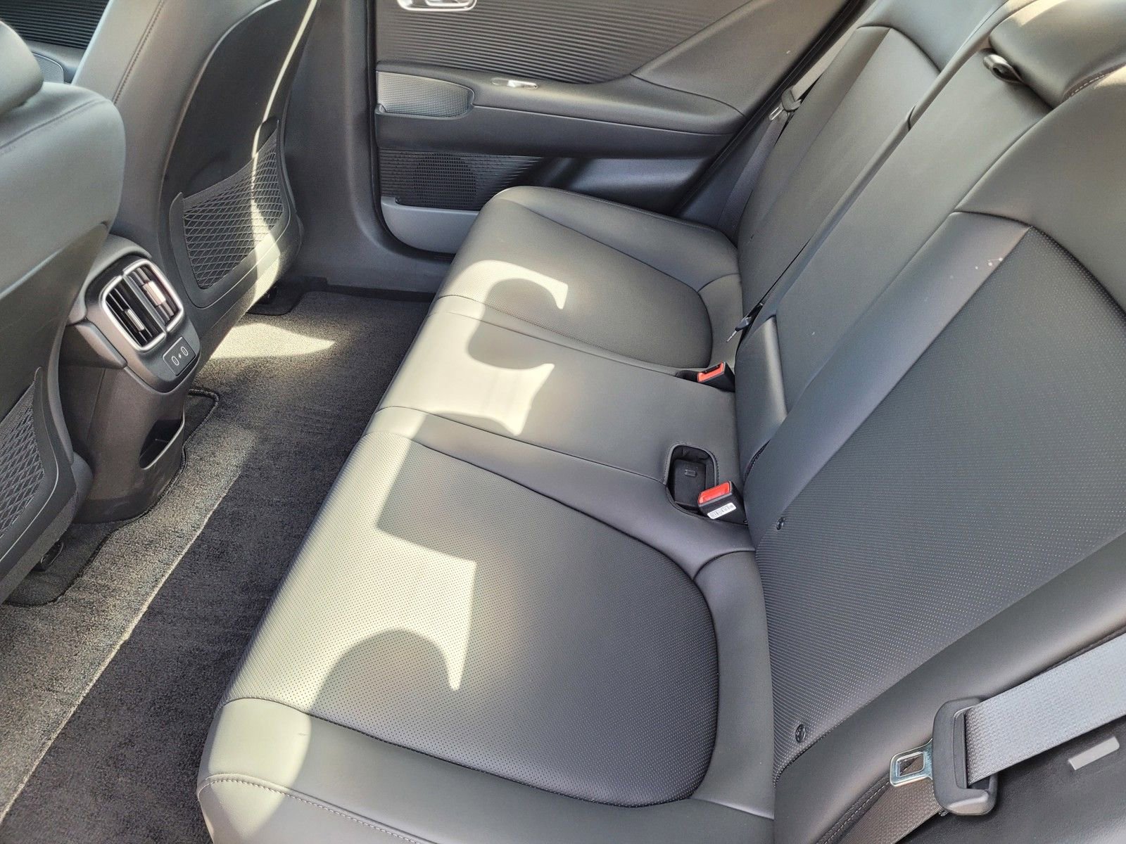 Certified 2024 Hyundai Ioniq 6 SEL image 18