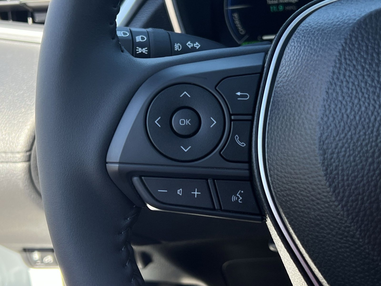 New 2026 Toyota Corolla Cross XSE w/ Convenience Package image 33