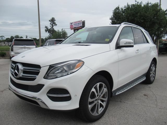Used 2019 Mercedes-Benz GLE 400 4MATIC image 3