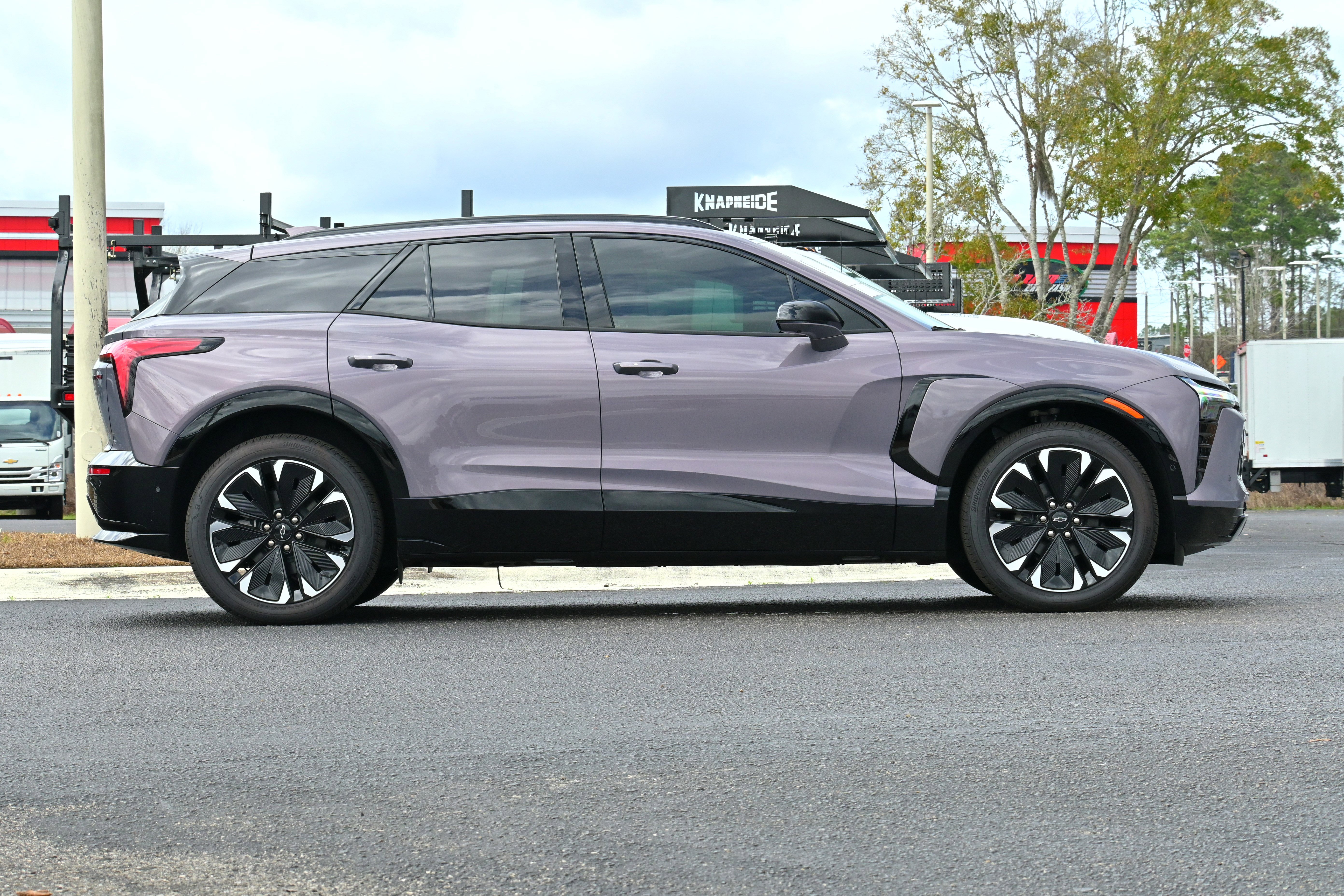 New 2025 Chevrolet Blazer EV RS w/ Super Cruise Package AWD/4WD image 7