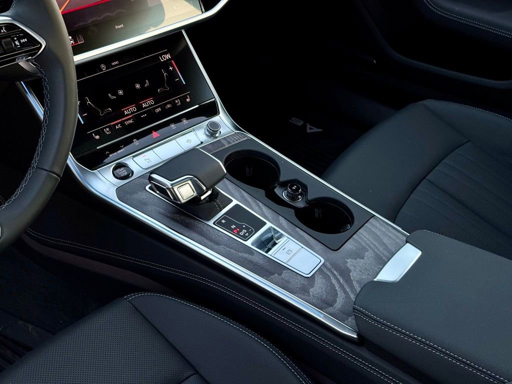 Used 2025 Audi A6 Premium Plus image 24