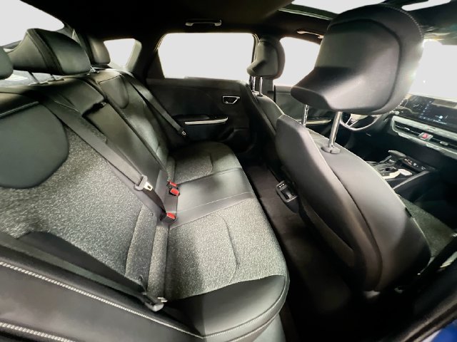 New 2025 Kia K4 EX w/ GT-Line Sunroof Package FWD image 27