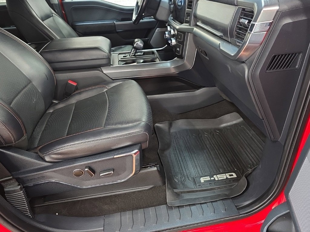 Used 2021 Ford F150 Lariat w/ Equipment Group 502A High image 16