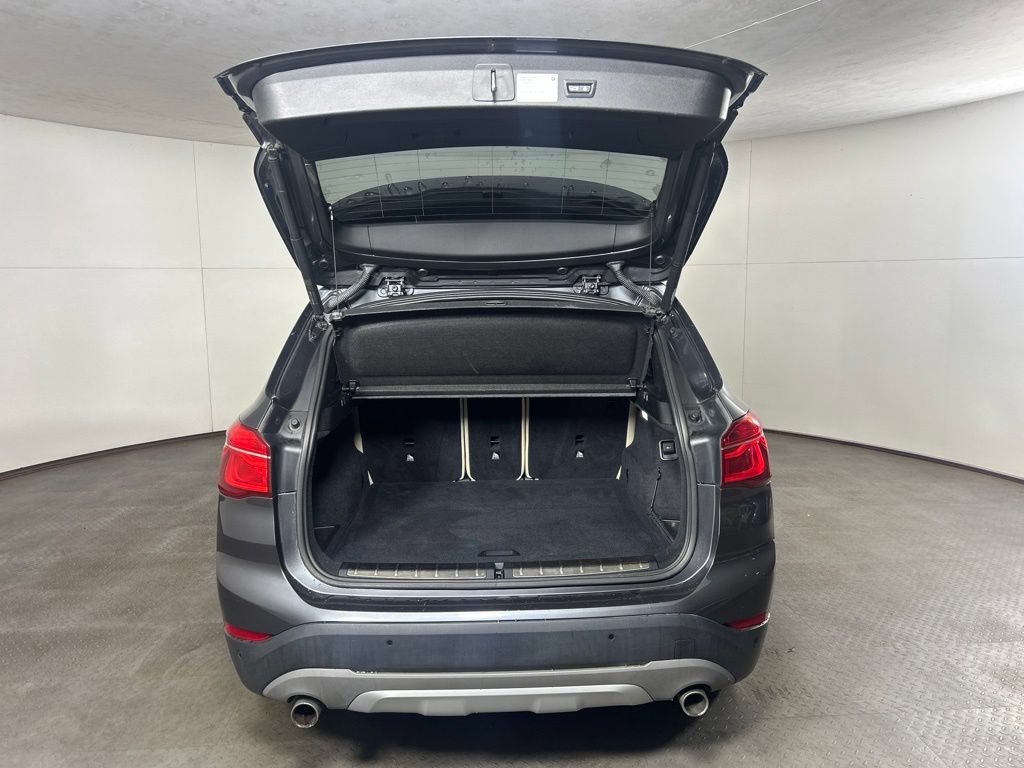 Used 2019 BMW X1 xDrive28i w/ Convenience Package AWD/4WD image 24