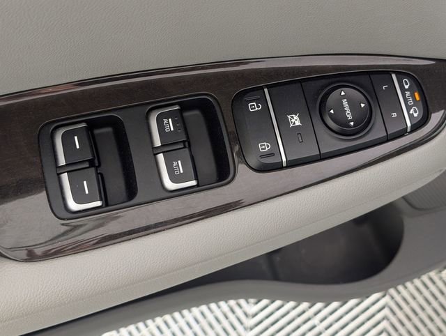 Used 2016 Kia Optima EX w/ Option Group 040 image 12