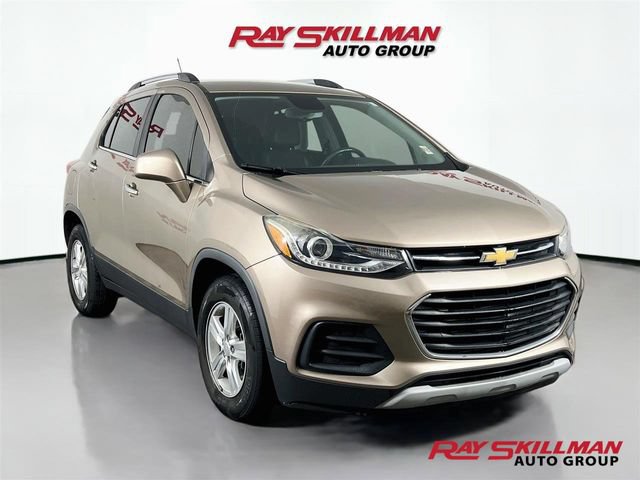Used 2018 Chevrolet Trax LT w/ LT Convenience Package FWD image 1