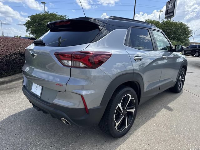 Used 2023 Chevrolet TrailBlazer RS w/ Sun and Liftgate Package FWD image 5