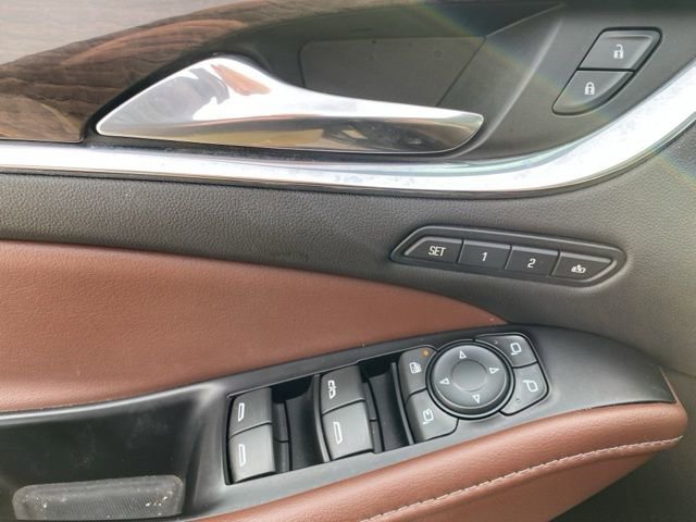 Used 2018 Buick Enclave Avenir w/ Avenir Technology Package image 21