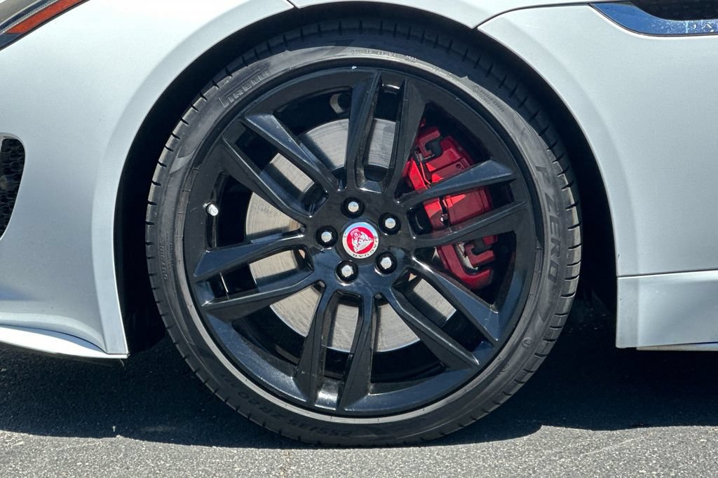 Used 2017 Jaguar F-TYPE R AWD/4WD image 25