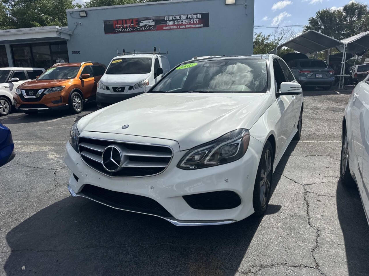Used 2015 Mercedes-Benz E 250 BlueTEC Sedan image 2