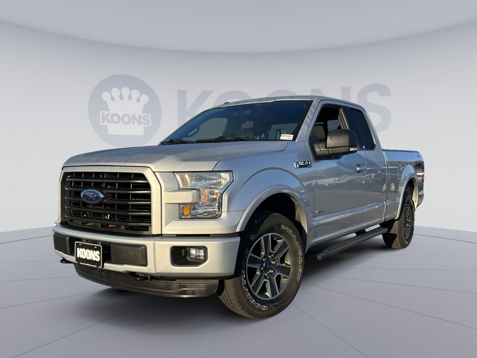 Used 2016 Ford F150 XLT w/ Equipment Group 302A Luxury