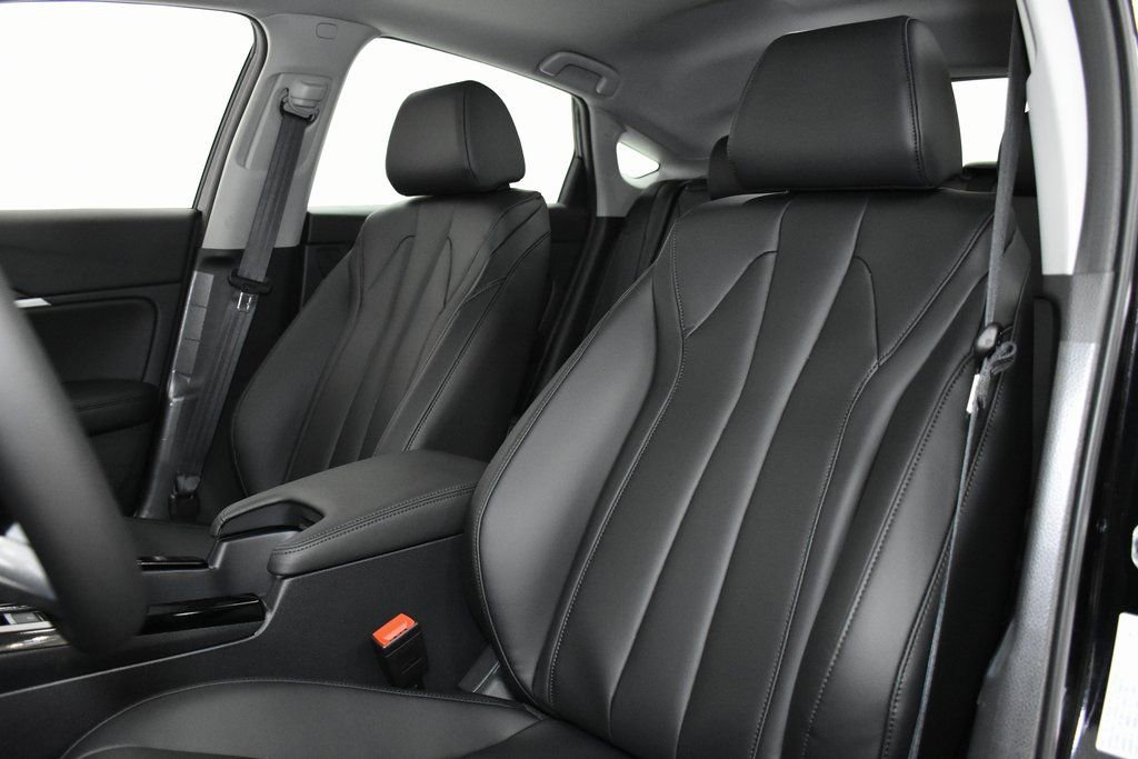 Used 2025 Acura Integra image 11