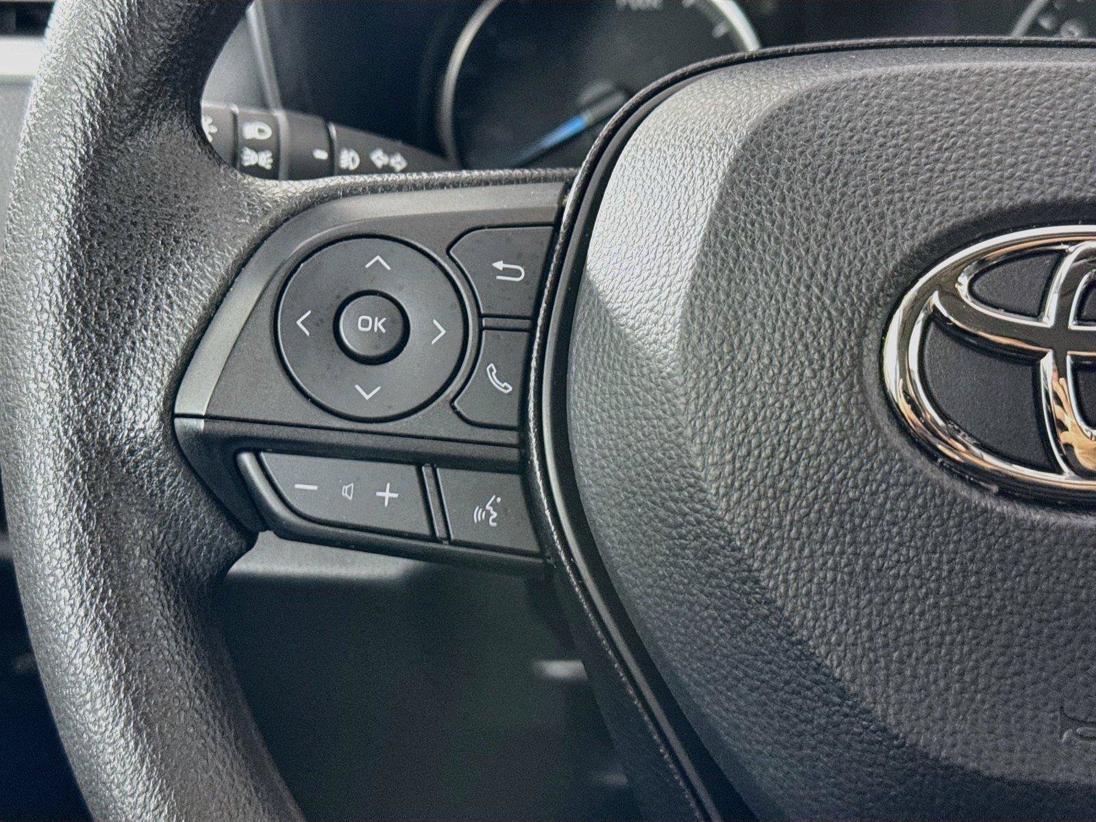 Certified 2021 Toyota RAV4 XLE AWD/4WD image 16