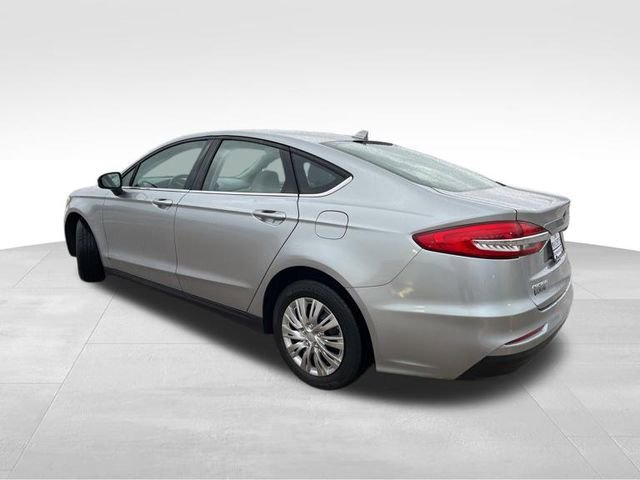 Used 2020 Ford Fusion S FWD image 5