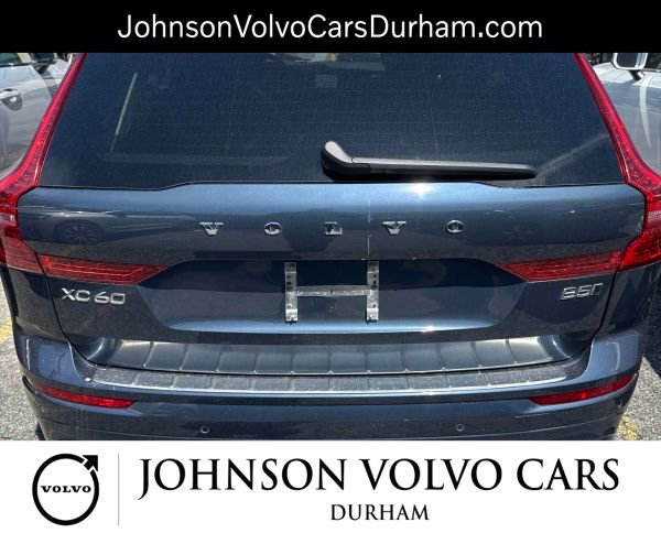 Used 2023 Volvo XC60 B5 Core w/ Climate Package AWD/4WD image 5