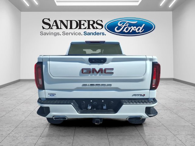 Used 2022 GMC Sierra 1500 AT4 w/ AT4 Preferred Package AWD/4WD image 3