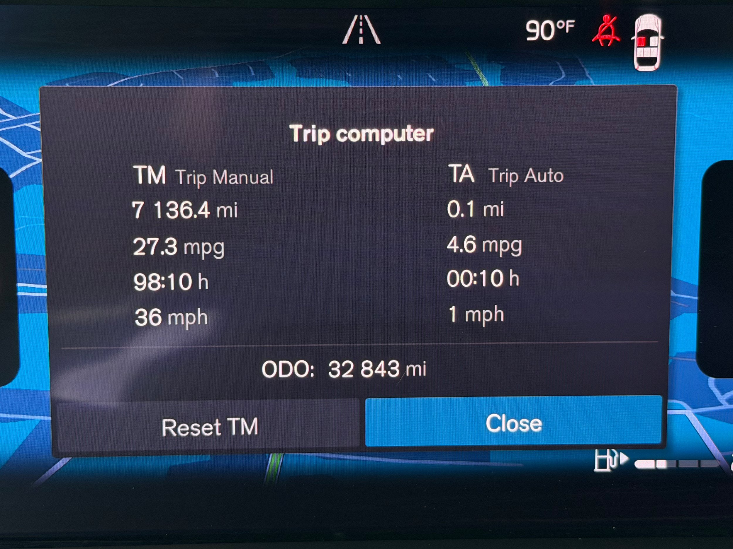 Certified 2023 Volvo XC60 B5 Plus AWD/4WD image 19