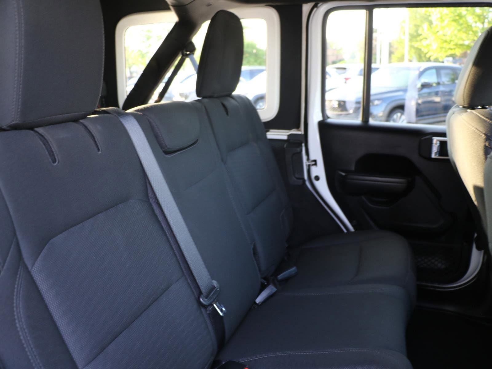 Used 2020 Jeep Wrangler Unlimited Sport S AWD/4WD image 9