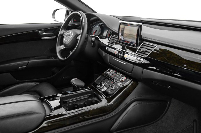 Used 2017 Audi A8 L 3.0T w/ Executive Package image 23