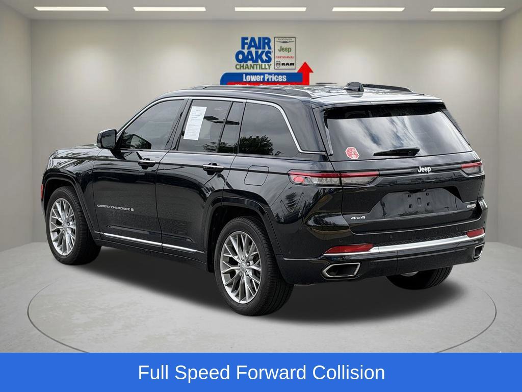 Used 2025 Jeep Grand Cherokee Summit AWD/4WD image 10