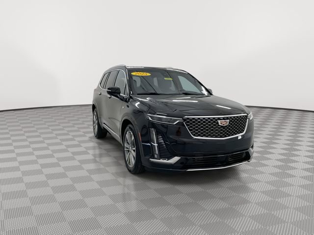 Certified 2025 Cadillac XT6 Premium Luxury w/ Platinum Package image 2