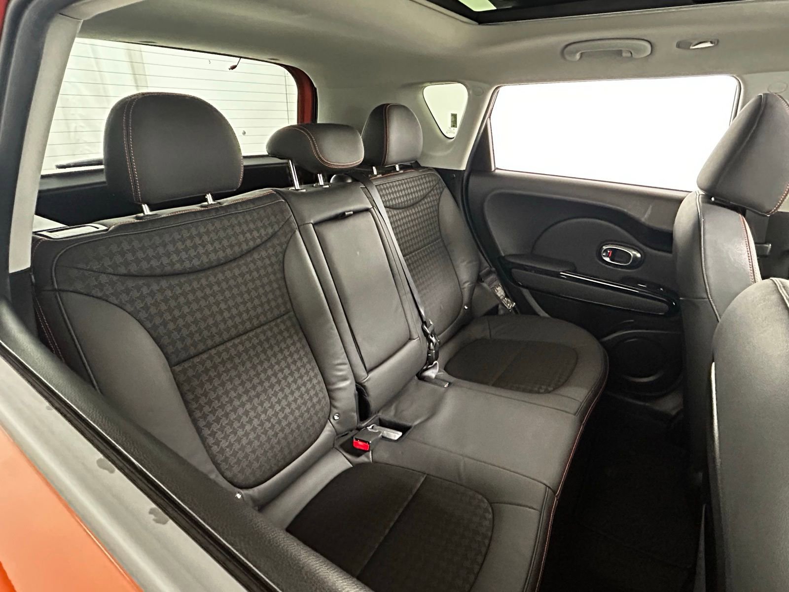 Used 2018 Kia Soul ! w/ Tech Package image 36