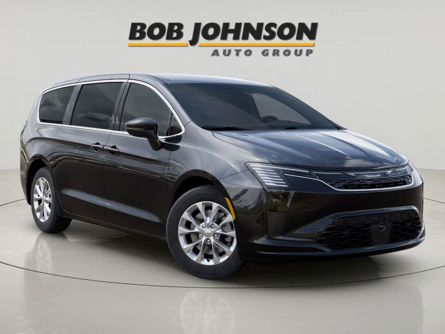 New 2027 Chrysler Pacifica Select AWD/4WD image 3