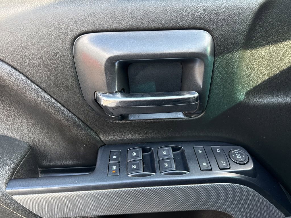 Used 2019 Chevrolet Silverado 1500 LT w/ All Star Edition image 9