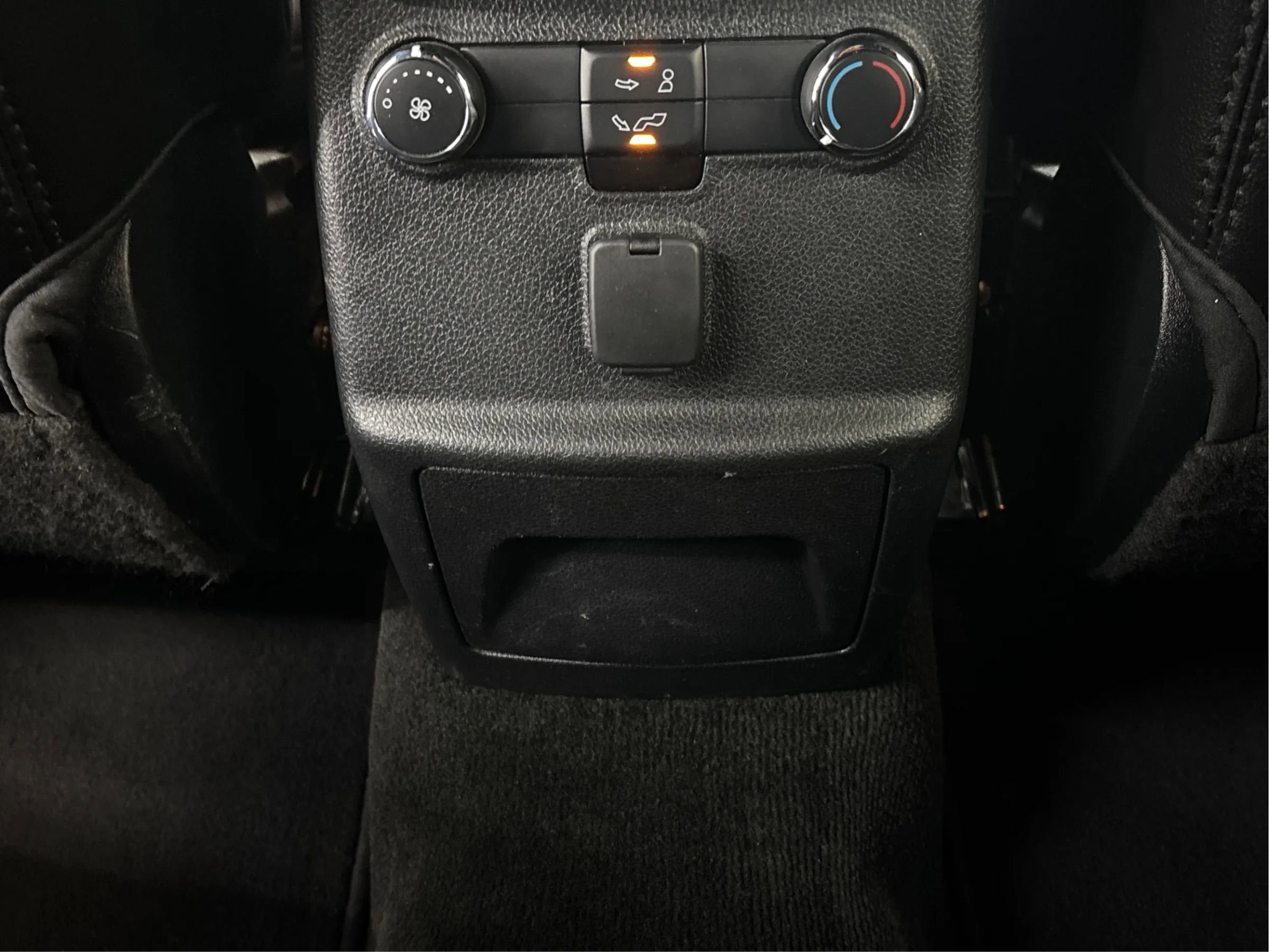 Used 2017 Ford Explorer Sport image 28