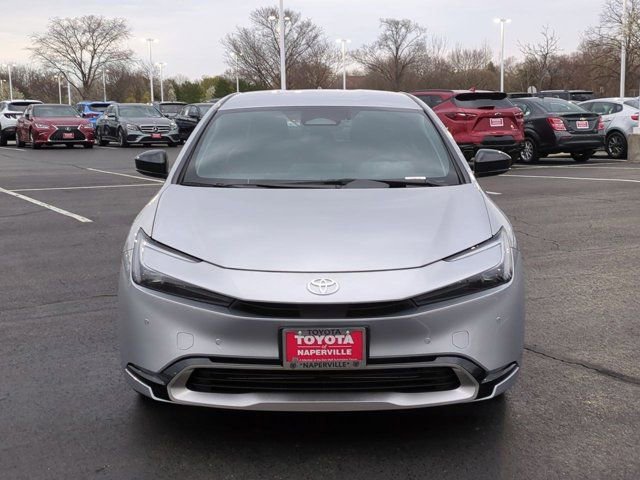 Used 2026 Toyota Prius Plug-In Hybrid image 4