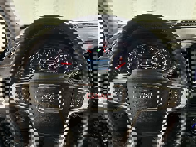 Certified 2018 GMC Terrain SLT w/ Preferred Package image 11