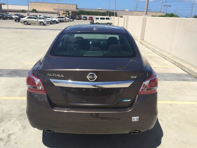 Used 2013 Nissan Altima 2.5 SV FWD image 13