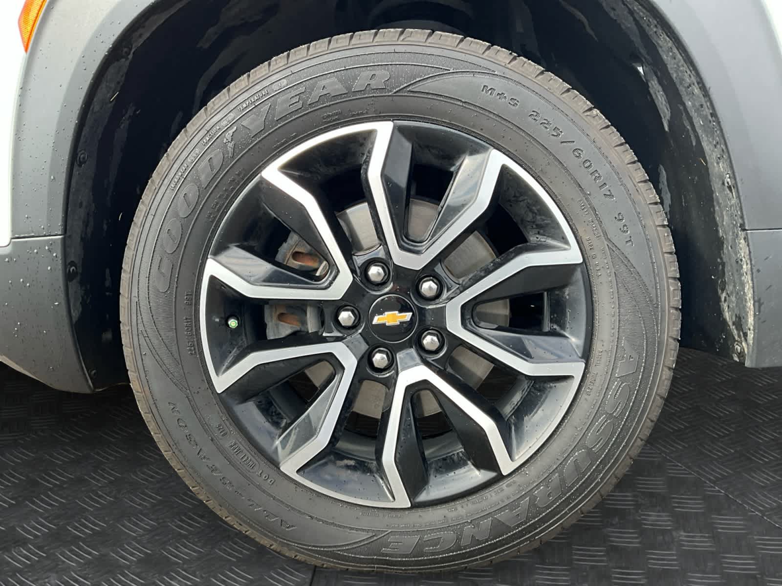 Used 2021 Chevrolet TrailBlazer ACTIV w/ Sun and Liftgate Package AWD/4WD image 14