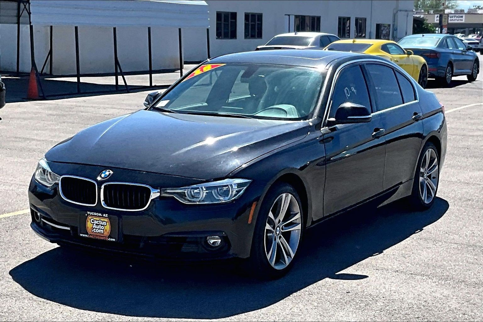 Used 2018 BMW 330i Sedan RWD image 1